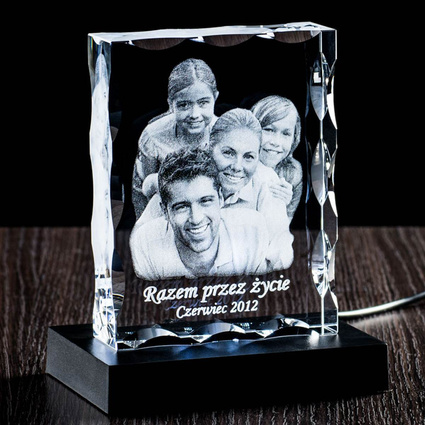 Fotokryształ - zdjęcie rodzinne w szkle na podstawce LED. NA ROCZNICĘ