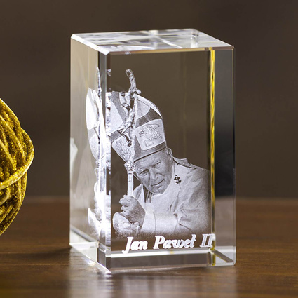 Zdjęcie Jana Pawła II w szkle